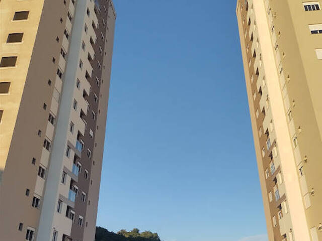 Apartamento para Venda em Caxias do Sul - 4